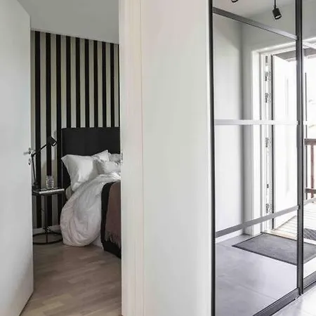 Nyleilighet Midt I Sentrum Leilighet Leknes