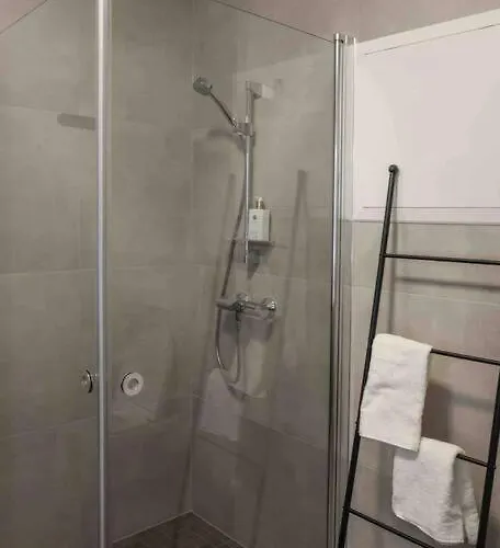 Nyleilighet Midt I Sentrum